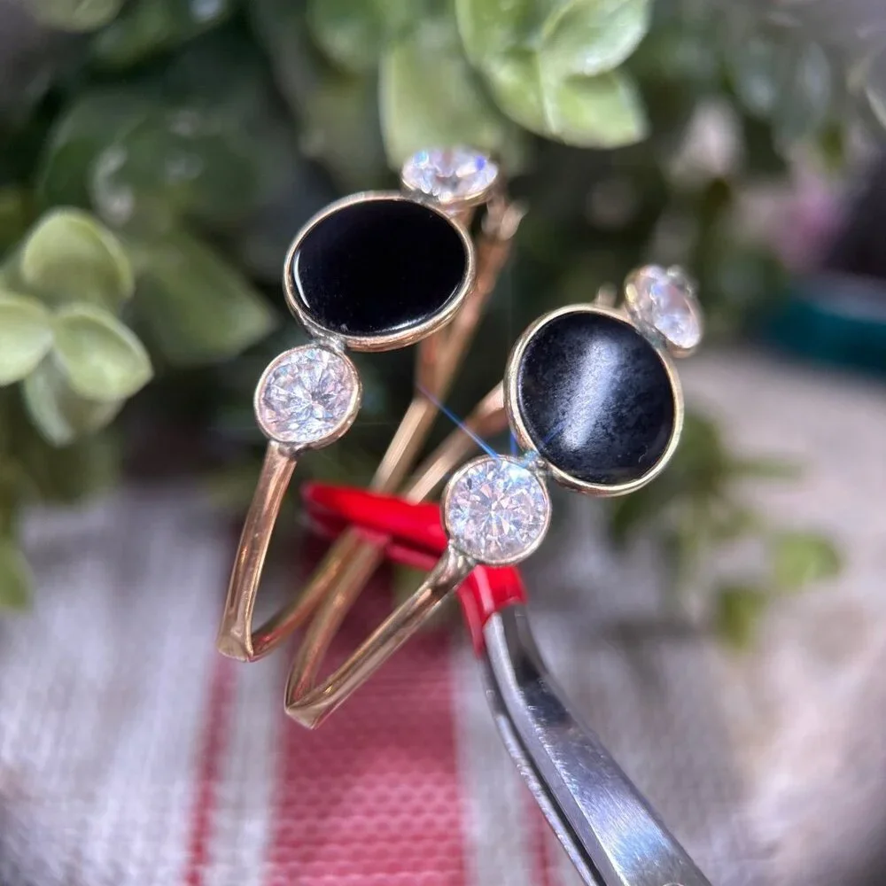 14K Gol Onyx/Cz‎ Hoops Earrings